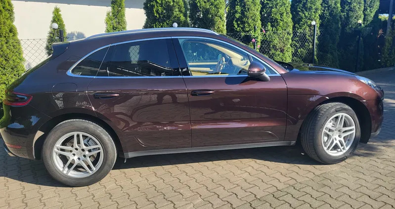 mazowieckie Porsche Macan cena 159500 przebieg: 139500, rok produkcji 2015 z Sochaczew